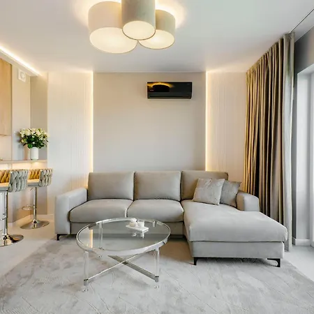 Sky Home- Pearl -manufaktura, Parking, Klimatyzacja, Dostęp Na Kod Apartament *