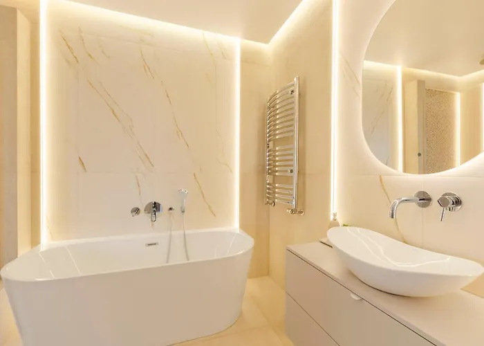 Sky Home- Pearl -manufaktura, Parking, Klimatyzacja, Dostep Na Kod شقة *