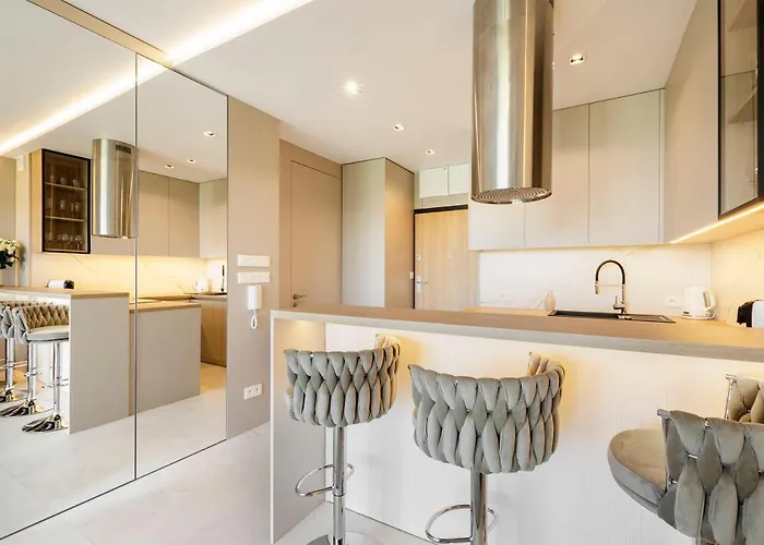 Sky Home- Pearl -manufaktura, Parking, Klimatyzacja, Dostep Na Kod * وودج